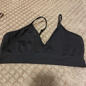 Skims bra size large black